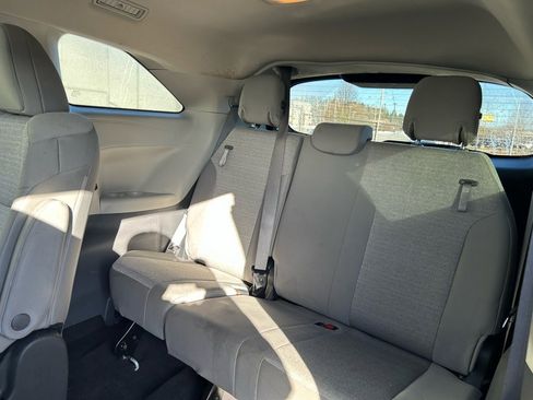 Certified 2024 Toyota Sienna LE image 13