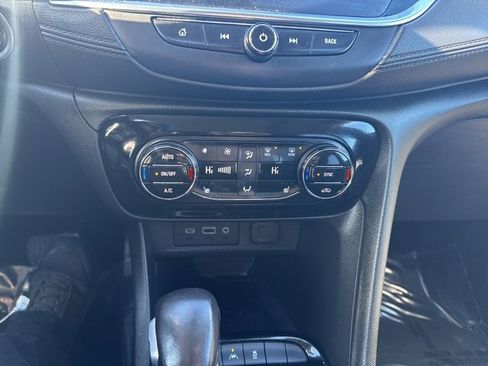 Used 2021 Buick Encore GX Select w/ Experience Buick Package image 21
