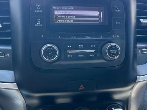 Used 2019 RAM 2500 Big Horn AWD/4WD image 32
