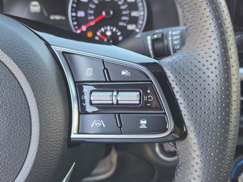 Used 2023 Kia Forte GT-Line w/ GT-Line Premium Package image 19