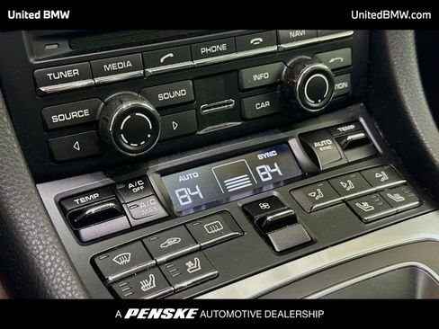 Used 2014 Porsche 911 Carrera image 10