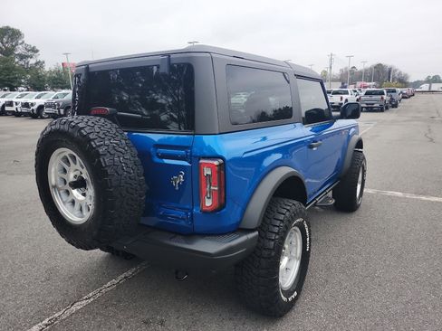 Used 2023 Ford Bronco Badlands image 5