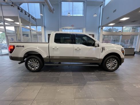 Used 2025 Ford F150 King Ranch AWD/4WD image 11