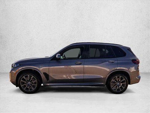 Used 2026 BMW X5 xDrive40i AWD/4WD image 8