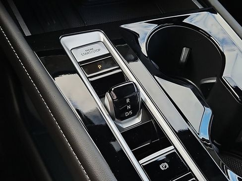 New 2026 Volkswagen Atlas Cross Sport SEL Premium R-Line image 7