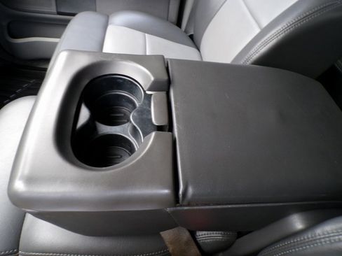 Used 2006 Ford F150 XLT image 24