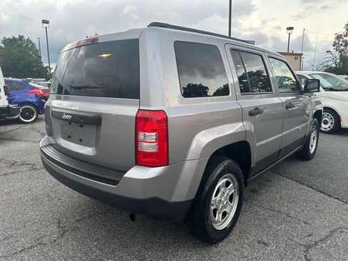 Used 2016 Jeep Patriot Sport AWD/4WD image 5