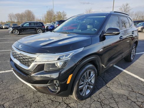 Used 2021 Kia Seltos S image 14