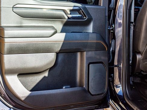 Used 2024 GMC Sierra 1500 AT4 w/ Technology Package image 23