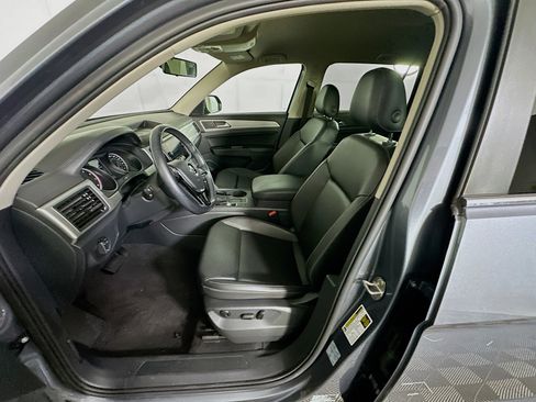 Used 2019 Volkswagen Atlas SE image 13