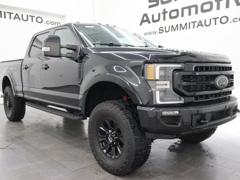 Used 2021 Ford F250 Lariat AWD/4WD image 2