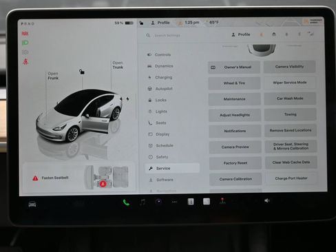 Used 2023 Tesla Model 3 Standard Range RWD image 29
