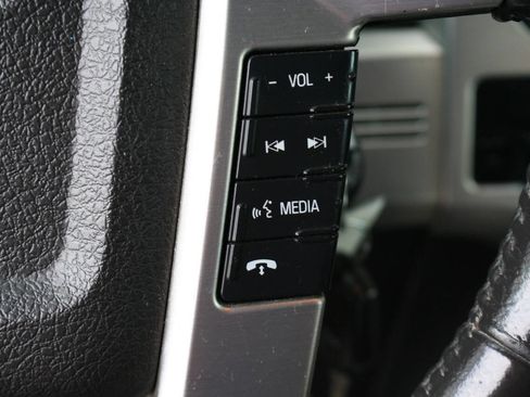 Used 2014 Ford F150 Platinum image 16