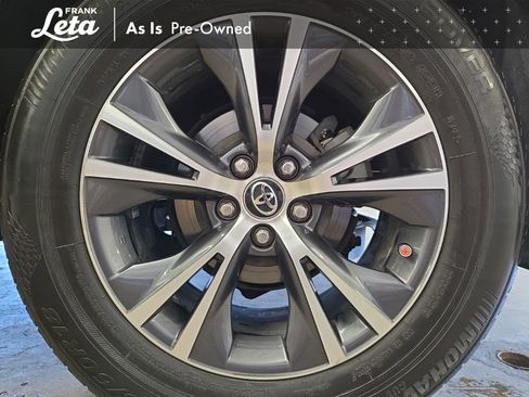 Used 2017 Toyota Highlander Plus image 14