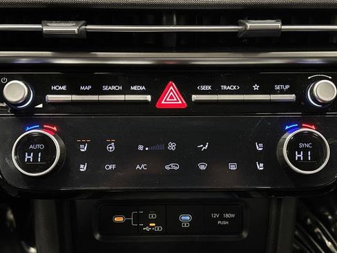 Used 2025 Hyundai Tucson Limited image 20