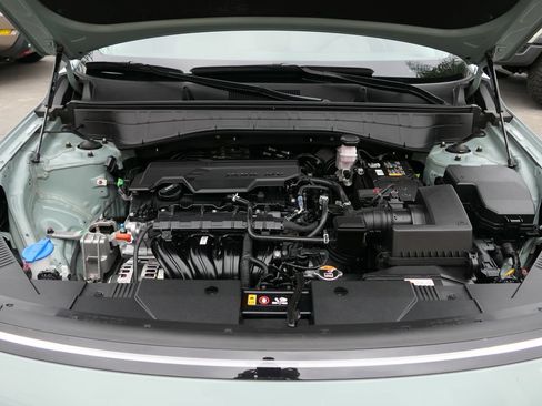 Used 2024 Hyundai Kona SEL FWD image 28