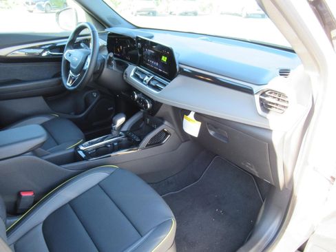 New 2026 Chevrolet TrailBlazer ACTIV w/ Convenience Package AWD/4WD image 11