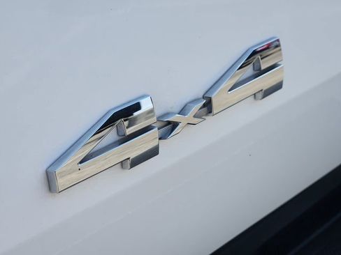 Used 2024 Toyota Tundra Limited AWD/4WD image 7