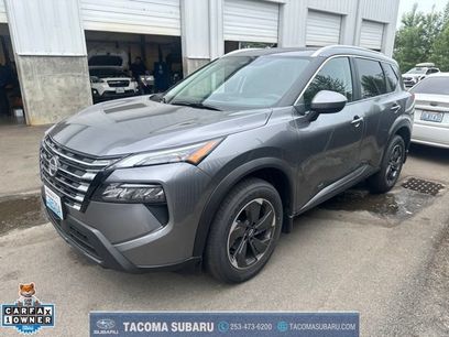 Used 2025 Nissan Rogue SV w/ SV Premium Package