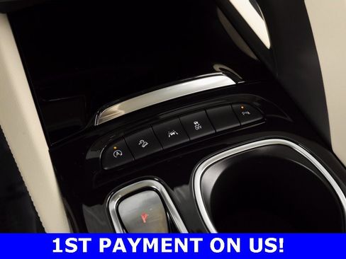 Used 2023 Buick Envision Preferred image 31