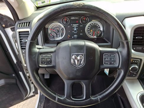 Used 2019 RAM 1500 Big Horn image 18