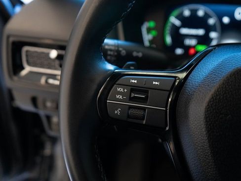 Used 2025 Honda Civic Sport image 20