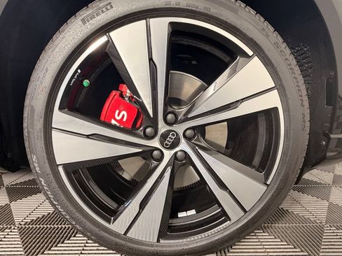 New 2026 Audi SQ5 Premium Plus AWD/4WD image 6