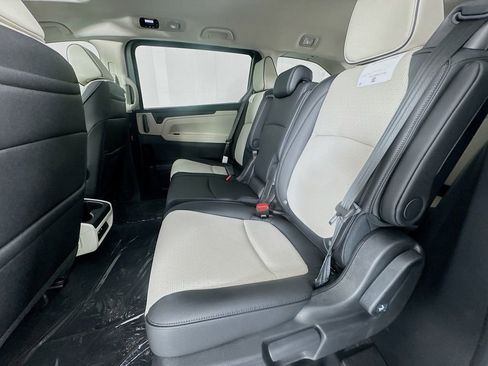 New 2026 Honda Odyssey Elite image 35