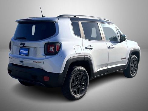 Used 2018 Jeep Renegade Trailhawk AWD/4WD image 5