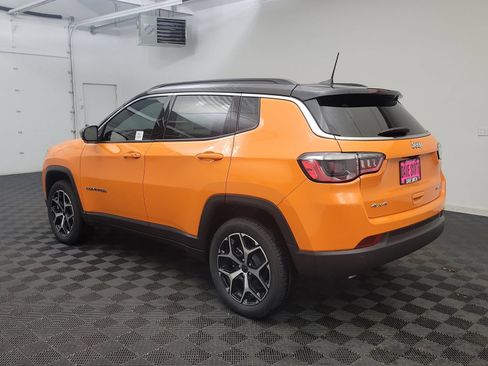 New 2026 Jeep Compass Limited AWD/4WD image 3