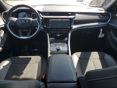 New 2026 Jeep Grand Cherokee L 2WD image 17