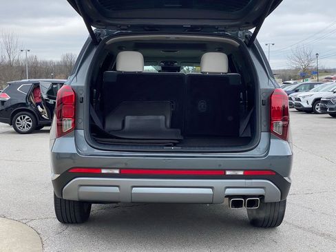 Used 2025 Hyundai Palisade Limited image 7