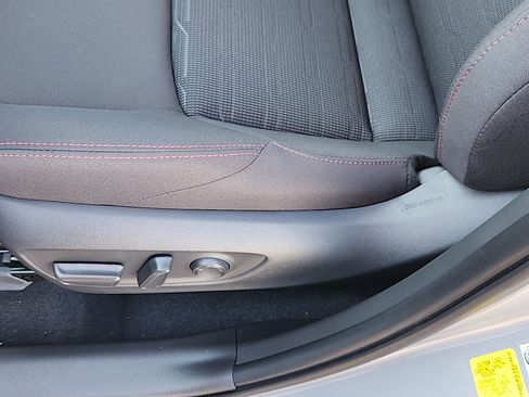 New 2025 Toyota RAV4 SE image 22