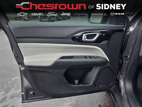 Used 2024 Jeep Compass Limited AWD/4WD image 19
