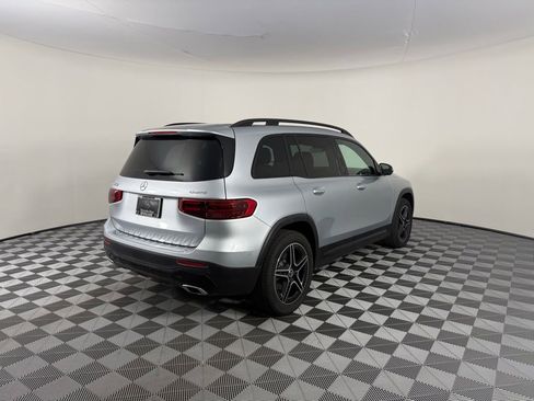Certified 2025 Mercedes-Benz GLB 250 4MATIC image 9