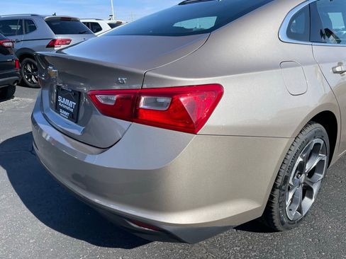 Used 2023 Chevrolet Malibu LT FWD image 28