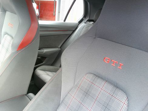 Used 2024 Volkswagen GTI S image 19