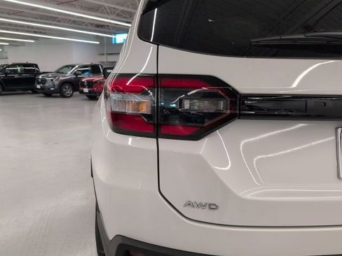 New 2025 Honda Pilot Touring image 31