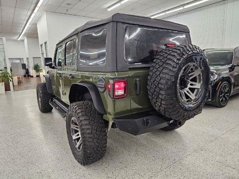 Used 2020 Jeep Wrangler Unlimited Rubicon AWD/4WD image 7