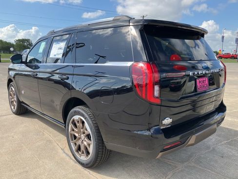 New 2025 Ford Expedition King Ranch image 6