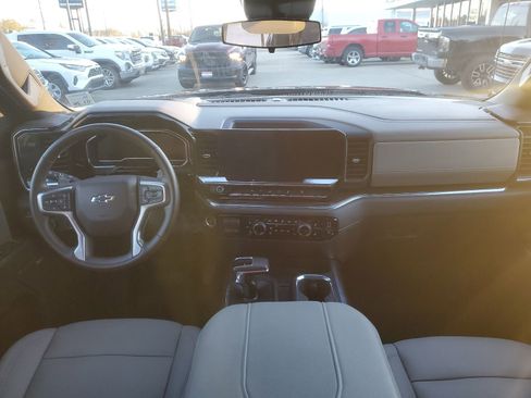 Certified 2024 Chevrolet Silverado 1500 RST w/ Texas Edition Plus image 9