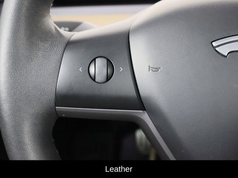 Used 2023 Tesla Model 3 Performance image 8