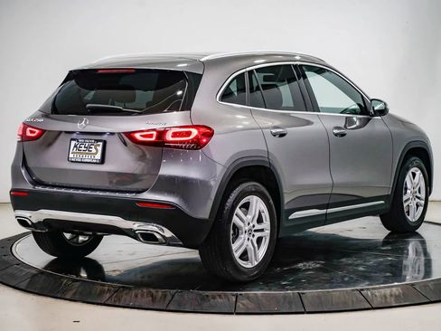 Certified 2022 Mercedes-Benz GLA 250 4MATIC image 4