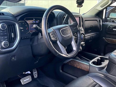 Used 2020 GMC Sierra 2500 Denali w/ Denali Ultimate Package image 16