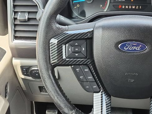 Used 2016 Ford F150 XLT w/ Equipment Group 302A Luxury AWD/4WD image 23