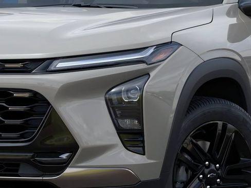 New 2026 Chevrolet Trax ACTIV w/ Driver Confidence Package FWD image 10
