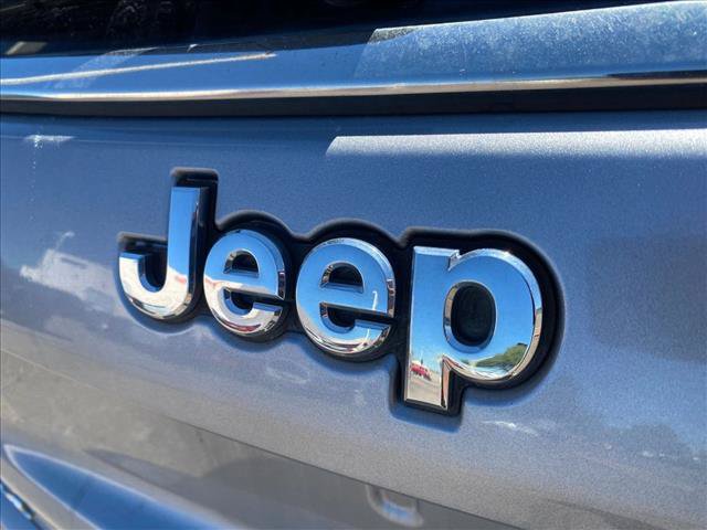 Used 2020 Jeep Compass Latitude AWD/4WD image 16