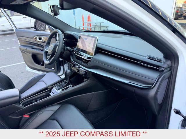Certified 2025 Jeep Compass Limited w/ High Altitude Package AWD/4WD image 25