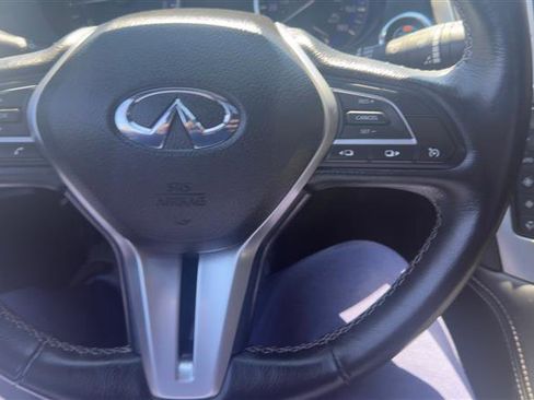 Used 2019 INFINITI Q60 3.0t Luxe w/ Essential Package AWD/4WD image 26