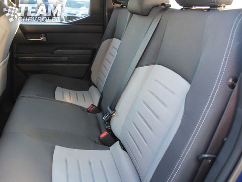 Used 2024 Toyota Tacoma TRD Off-Road image 22